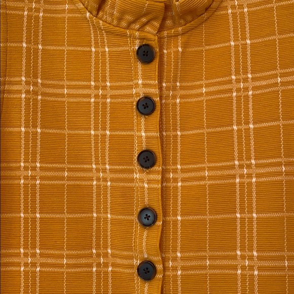 Ann Taylor checked ruffle Henley shell top xs - Picture 3 of 5